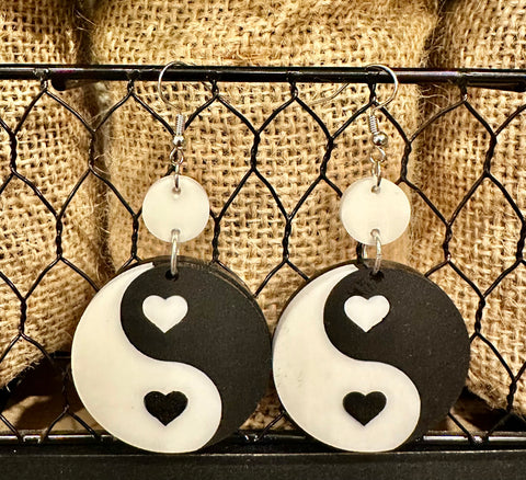 Black & White Yin Yang